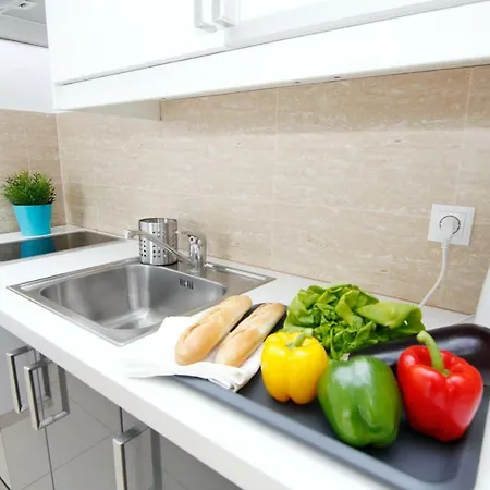 Walonska 7 - With Garden Lejlighed *