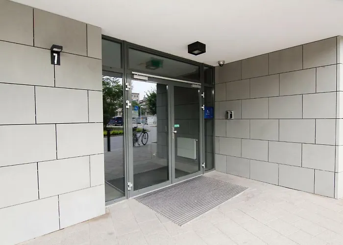 Walonska 7 - With Garden * فروتسواف